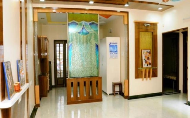 Hotel Chennai Gate