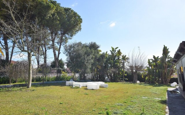 Nice Apartment in Siracusa With Outdoor Swimming Pool, Wifi and 1 Bedrooms