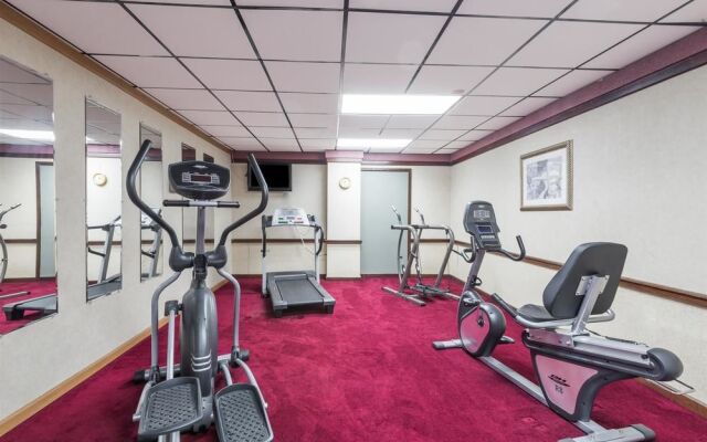 Days Inn Pittsburgh