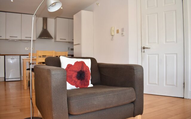 Modern Bright 1 Bedroom Apartment in Central Dublin