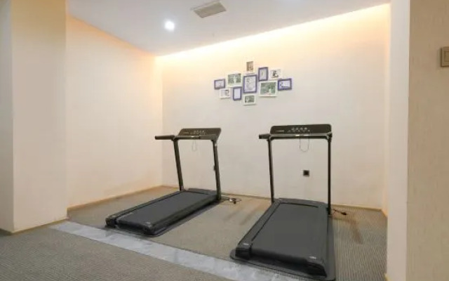 Huayi Kaiyuan Hotel (Wanda Plaza)