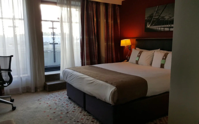 Holiday Inn Bristol City Centre by IHG