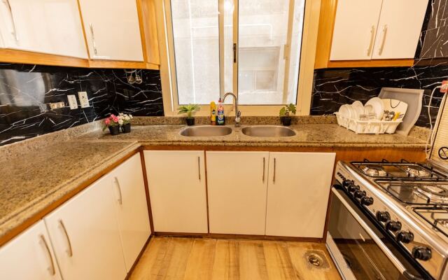Oak Orchid Opulent 2 BR Apartment with Walk-in Closet
