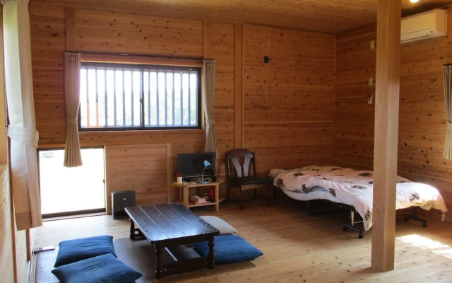 Cottage Orange House Yakushima – Guest Rooms – Yakushima