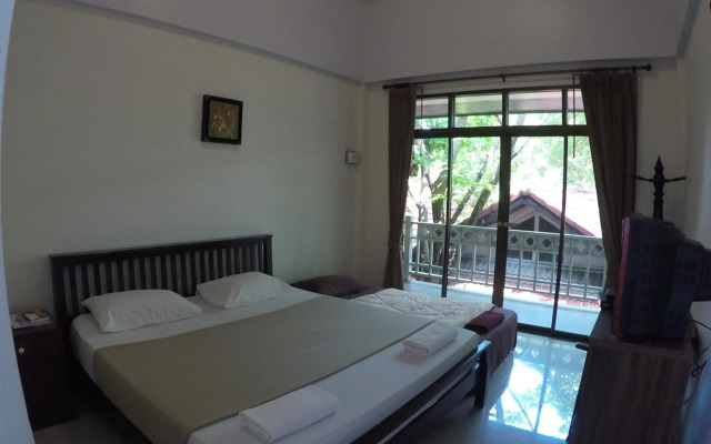 The Old Palace Resort