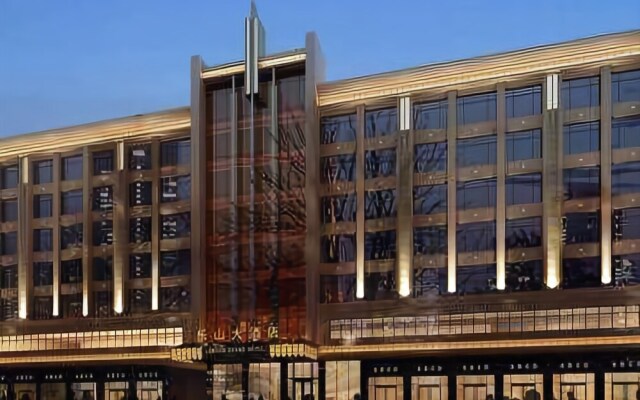 Leshan Hotel