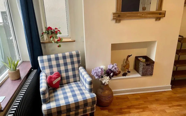 Lovely 3BD Home in the Heart of Morton