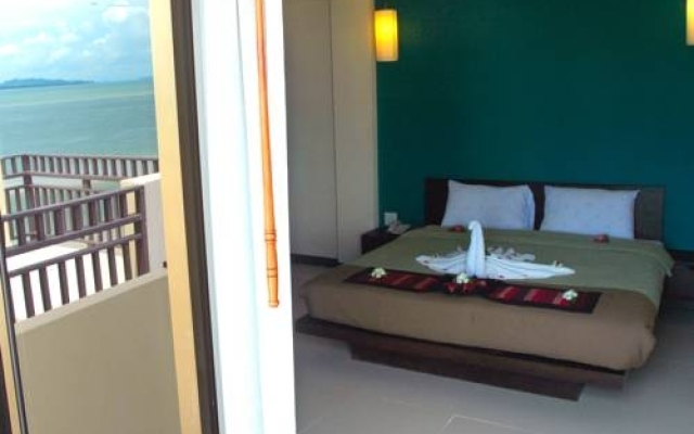 Lanta All Seasons Beach Resort