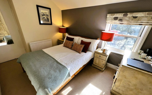 Ravenstone Lodge Country House Hotel