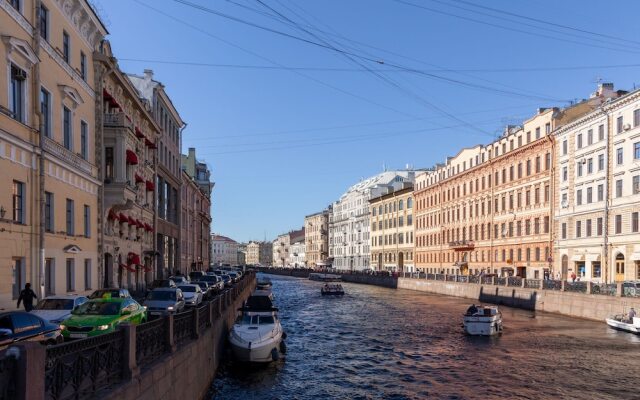 City of Rivers near Palace Square