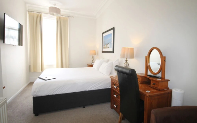 Andover House Hotel & Restaurant - Adults only