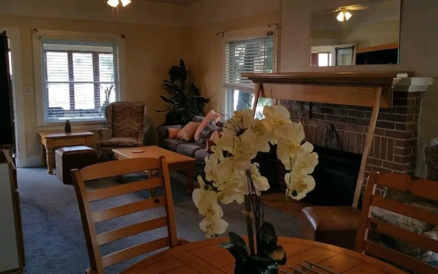 Historic House Walk Downtown