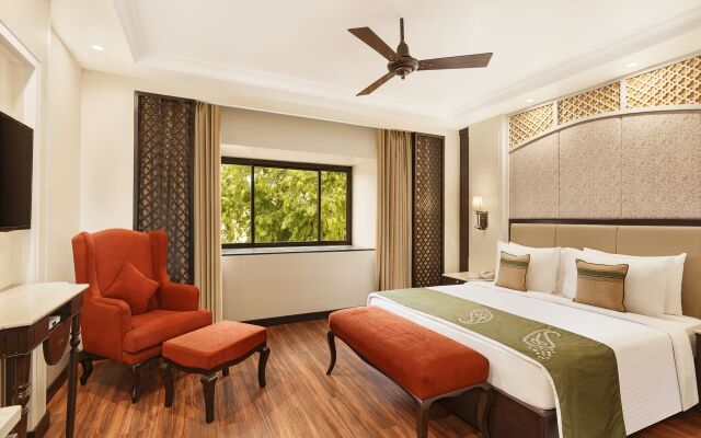 La Place Sarovar Portico, Lucknow