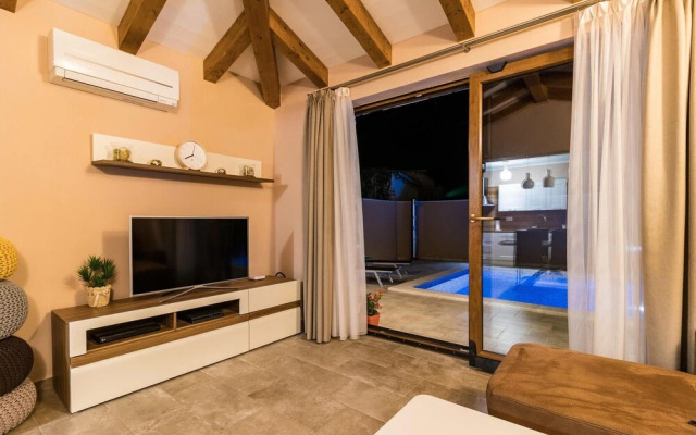 Amazing Home in Pula With Wifi and 2 Bedrooms