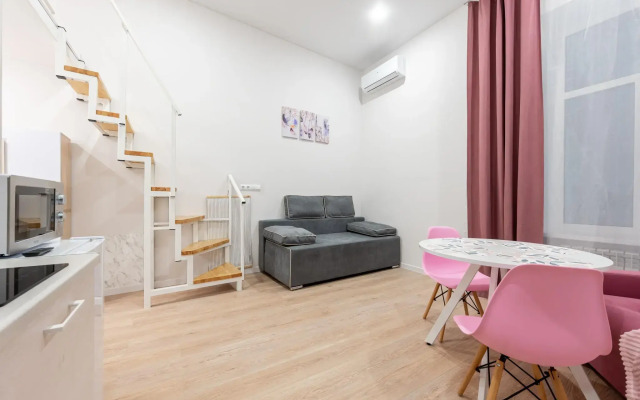 Студия на улице Коломенская 42