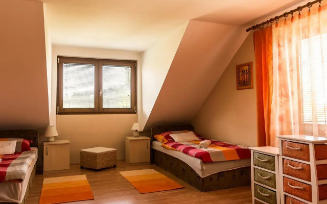 Bella Vendégház Palkonya