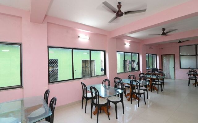 OYO 22068 Sagar Kinare