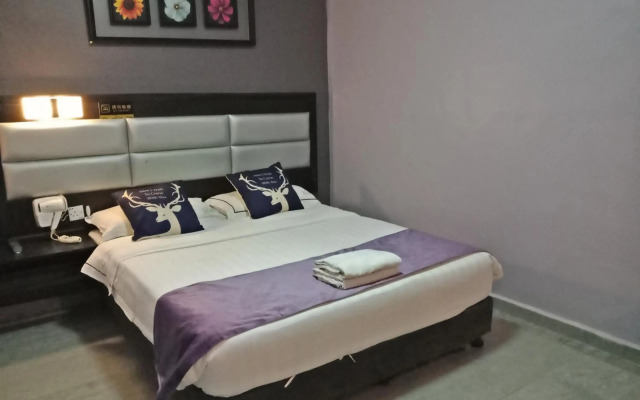 T Hotel