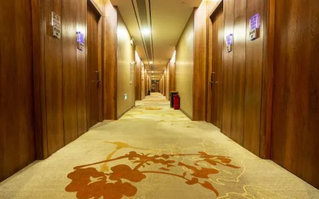 Star Fashion Hotel (Zhengzhou  railway)