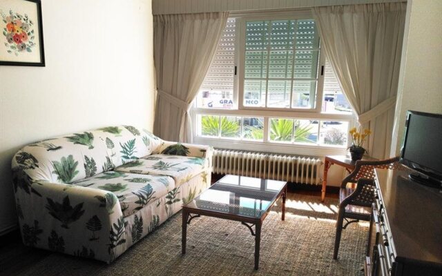 Apartamentos Sanxenxo 3000