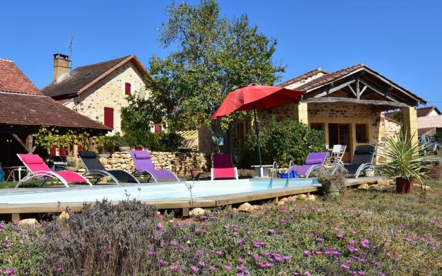 Lavish Home in Montferrand-du-périgord Aquitaine With Pool