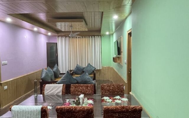Lotus Cottages Manali