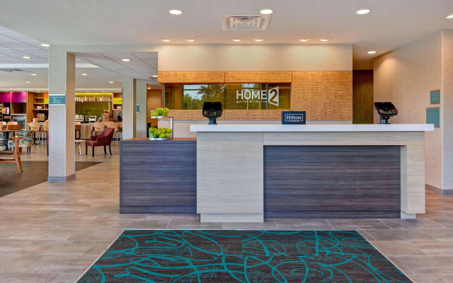 Home2 Suites by Hilton Savannah Midtown, GA