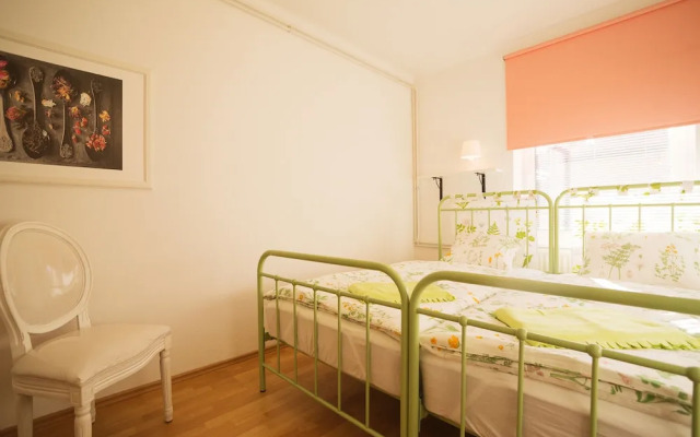 Garden apartment