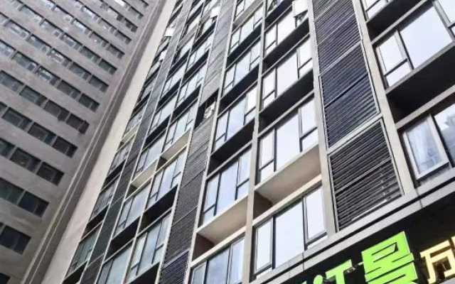 Newjiangjing Hotel