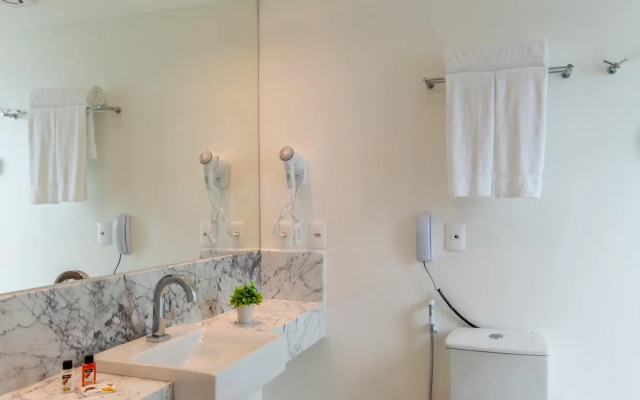Hotel Brisa Suítes Pajuçara