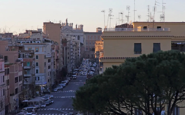 Domus Augustea San Giovanni Sunset Suites