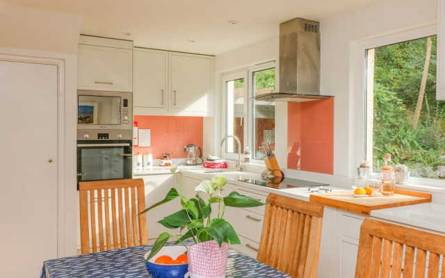 3 Bonaventure Close