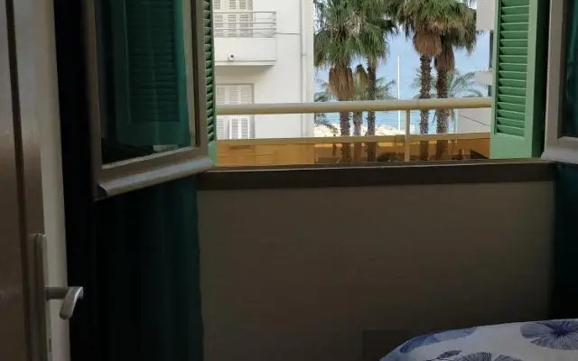 Nice Seaview Free Parking 4.Pers