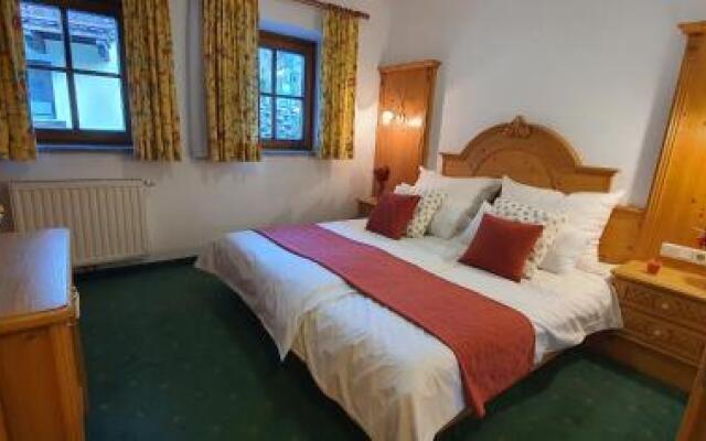 Schlosserhaus Appartements