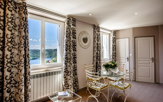 Hôtel Beau Site