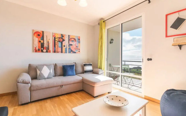 Sunrising Apartment by Atlantic Holiday