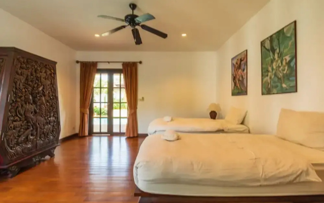 Beautiful 4 Bedroom Bali Style Villa S4