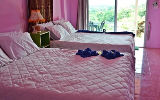 Baan Chomdoi Resort