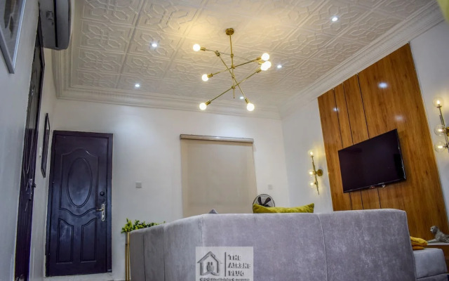 Stunning 1-bed Apartment in Lekki Phase 1