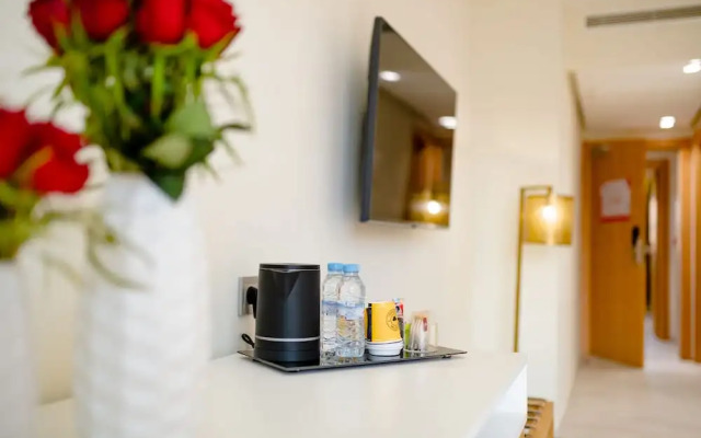 Ari Boutique Hotel - Adults Only