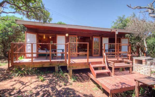 Woodlands Cottages & Camping