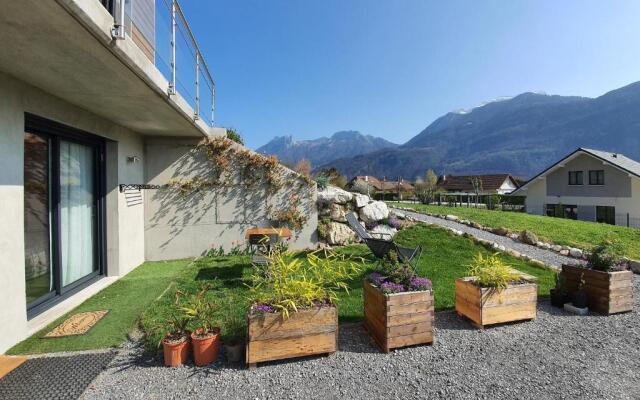 Studio à la campagne au bout du lac d'Annecy