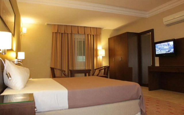 MauriCenter Hotel
