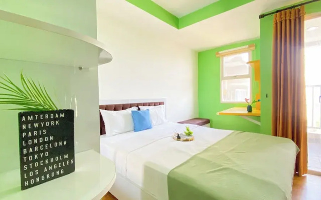 Good And Homey Studio At Belmont Residence Puri Apartment