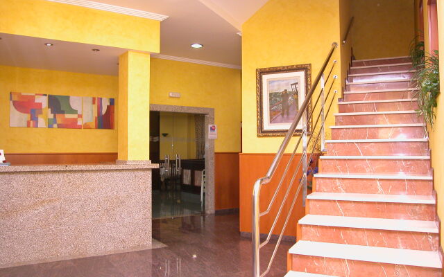 Hotel El Puente