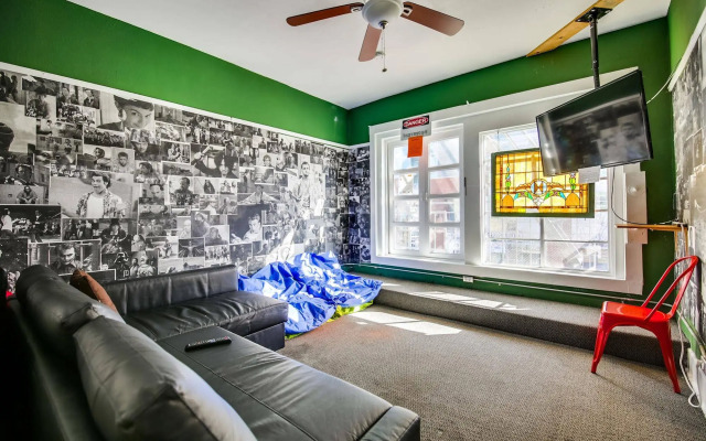 Lucky D's Hostel