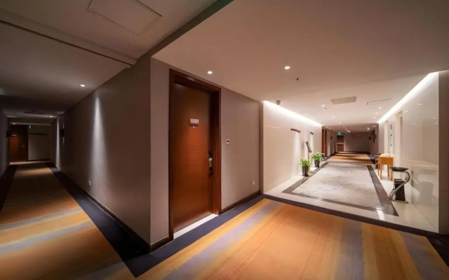 Hotel Yitel Shanghai Jinqiao Branch