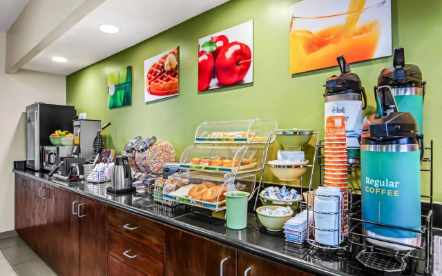 Quality Inn & Suites Vail Valley