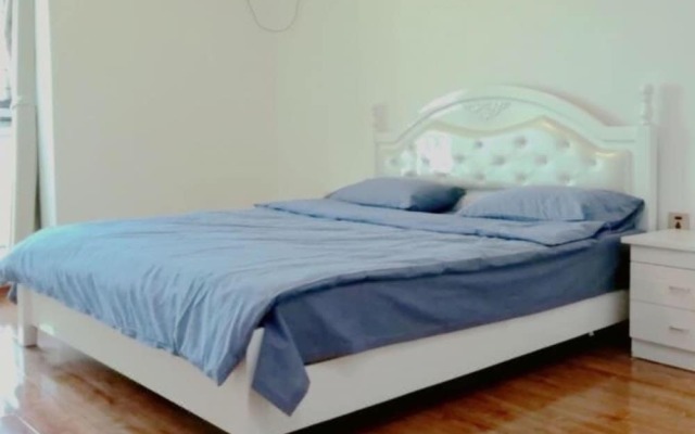 Big White's Home Xincheng Branch