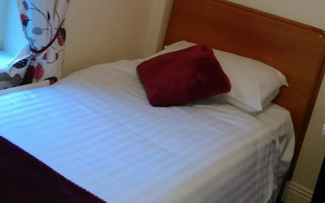 Fennessy's Hotel
